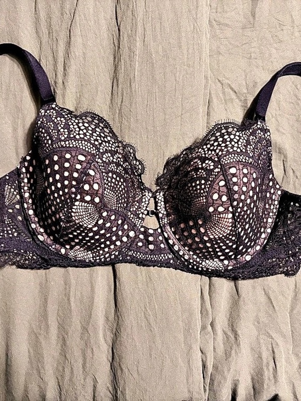 La Senza Lace Underwire Bra in Black Size 32D